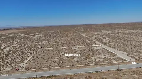 10900 E Avenue H, Lancaster, CA 93535 photo 12
