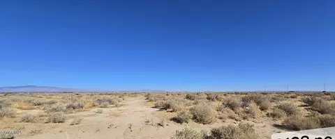 7200 Avenue E13 W, Lancaster, CA 93536