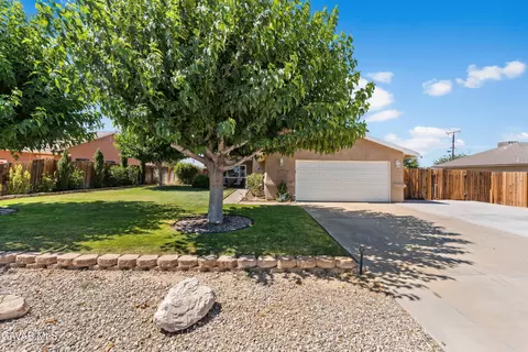 8413 Ironwood Ave, California City, CA 93505