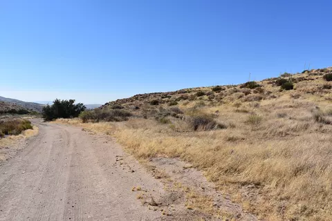 Carson View Ln, Palmdale, CA 93550 photo 23