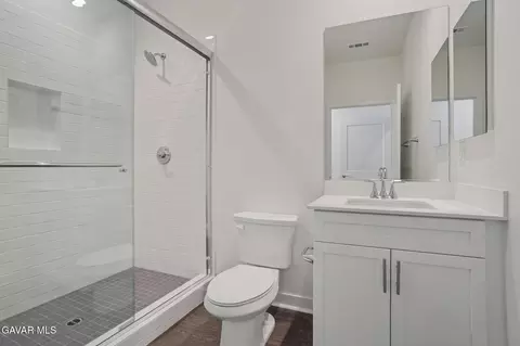 4032 Saddle Dr, Palmdale, CA 93551 photo 5