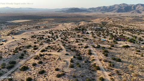 Mountain View Rd, Apple Valley, CA 92308 photo 5
