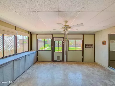 Exterior - 2534 Ave R-3 E, Palmdale, CA 93550 photo 5 of 14