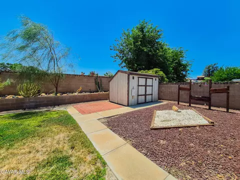 Exterior - 2534 Ave R-3 E, Palmdale, CA 93550 photo 14 of 14