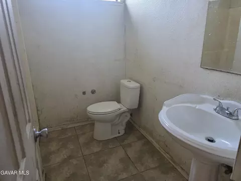 44159 Kirkland Ave, Lancaster, CA 93535 photo 9
