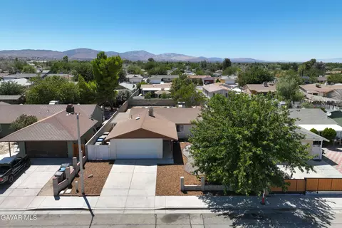 View/Area - 37317 53rd St E, Palmdale, CA 93552 photo 2 of 2