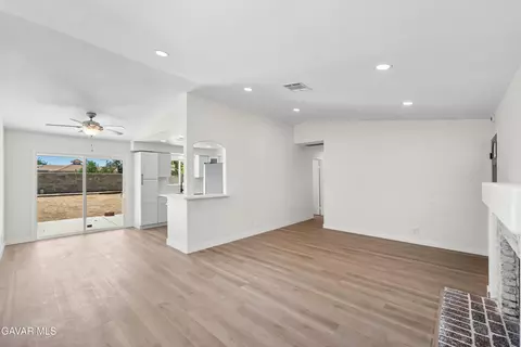 Living - 37317 53rd St E, Palmdale, CA 93552 photo 4 of 4