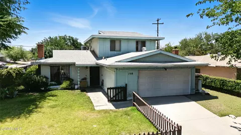 766 Pillsbury St E, Lancaster, CA 93535