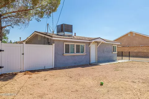 Exterior - 4716 Avenue L10 W, Lancaster, CA 93536 photo 5 of 16