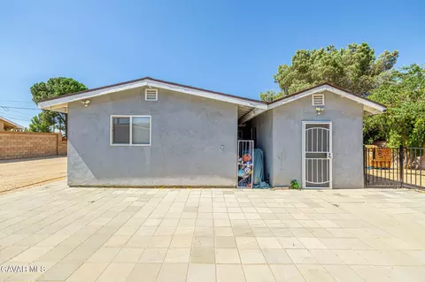 Exterior - 4716 Avenue L10 W, Lancaster, CA 93536 photo 13 of 16