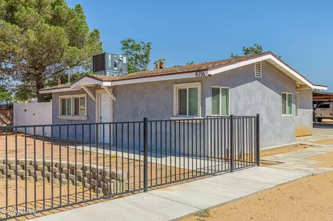 Exterior - 4716 Avenue L10 W, Lancaster, CA 93536 photo 3 of 16