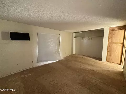 10239 12th St, Mojave, CA 93501 photo 6