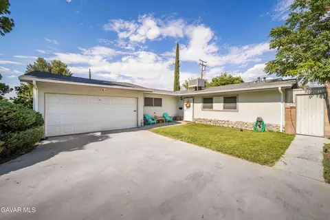 45362 15th St W, Lancaster, CA 93534