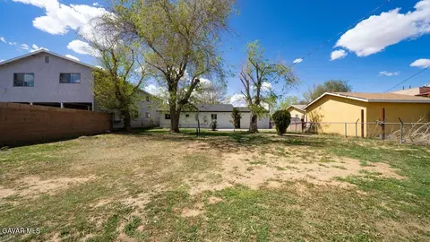 38610 E 4th St, Palmdale, CA 93550 photo 16