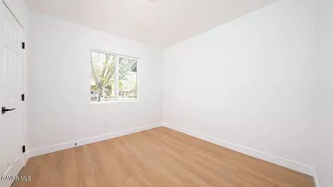 38610 E 4th St, Palmdale, CA 93550 photo 8
