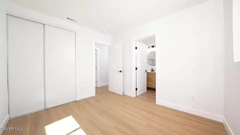 38610 E 4th St, Palmdale, CA 93550 photo 10
