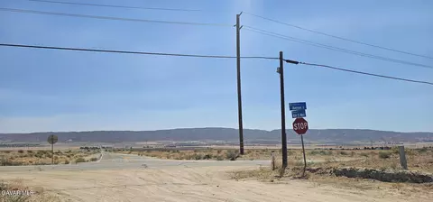 Avenue J / 80th St West, Lancaster, CA 93536