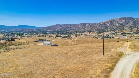 0 Tamarac Dr, Tehachapi, CA 93561 photo 5