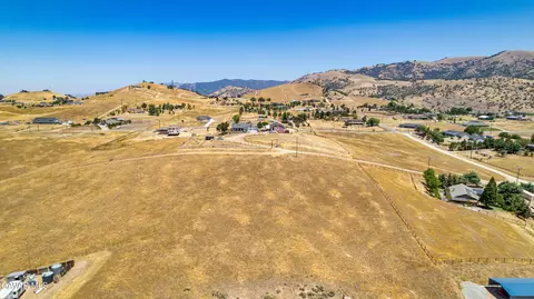 0 Tamarac Dr, Tehachapi, CA 93561
