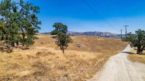 0 Clover Spring Rd, Tehachapi, CA 93561 photo 5