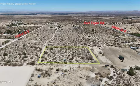 103 Rd St E, Pearblossom, CA 93553 photo 7