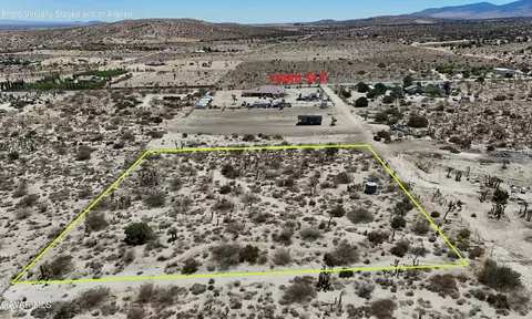 103 Rd St E, Pearblossom, CA 93553 photo 3