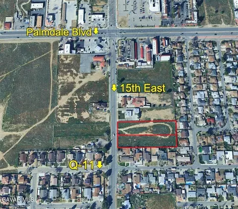 15 Th St East Q10, Palmdale, CA 93550