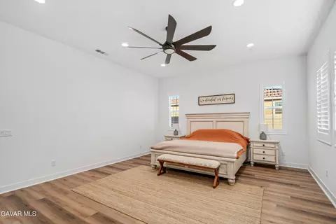 Other - 39243 Stallion Dr, Palmdale, CA 93551 photo 6 of 13