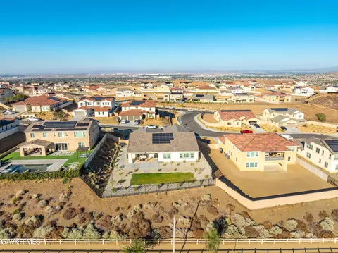View/Area - 39243 Stallion Dr, Palmdale, CA 93551 photo 4 of 8