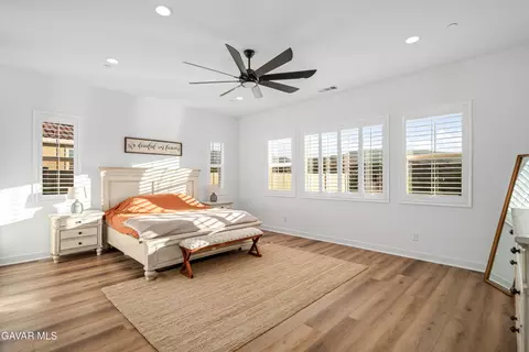Other - 39243 Stallion Dr, Palmdale, CA 93551 photo 5 of 13