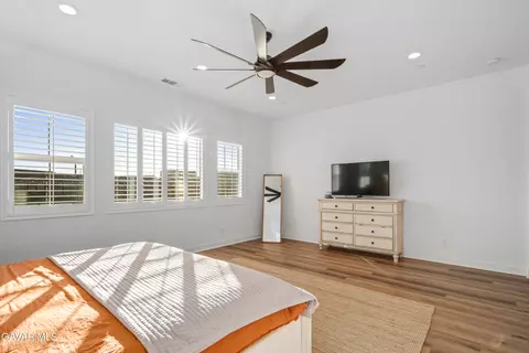 Bedroom - 39243 Stallion Dr, Palmdale, CA 93551 photo 1 of 4