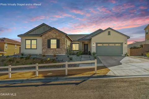39243 Stallion Dr, Palmdale, CA 93551
