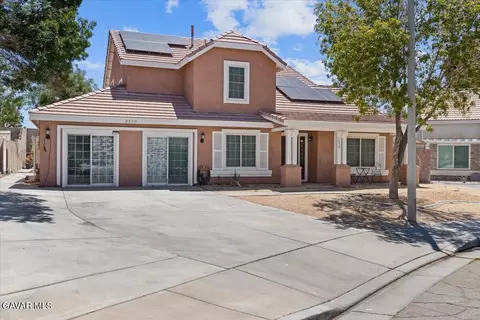 3550 Cobb Rd, Lancaster, CA 93535