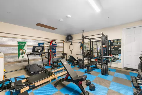 Other - 2030 Donatello St E, Lancaster, CA 93535 photo 8 of 9