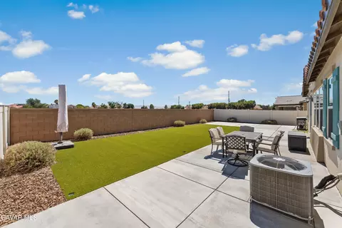 Exterior - 2030 Donatello St E, Lancaster, CA 93535 photo 7 of 8
