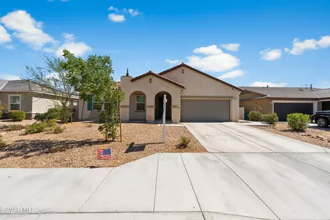 Exterior - 2030 Donatello St E, Lancaster, CA 93535 photo 8 of 8