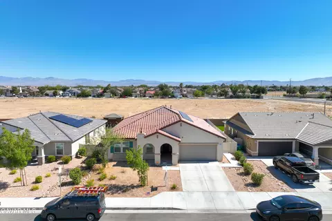 View/Area - 2030 Donatello St E, Lancaster, CA 93535 photo 1 of 4