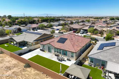 View/Area - 2030 Donatello St E, Lancaster, CA 93535 photo 4 of 4