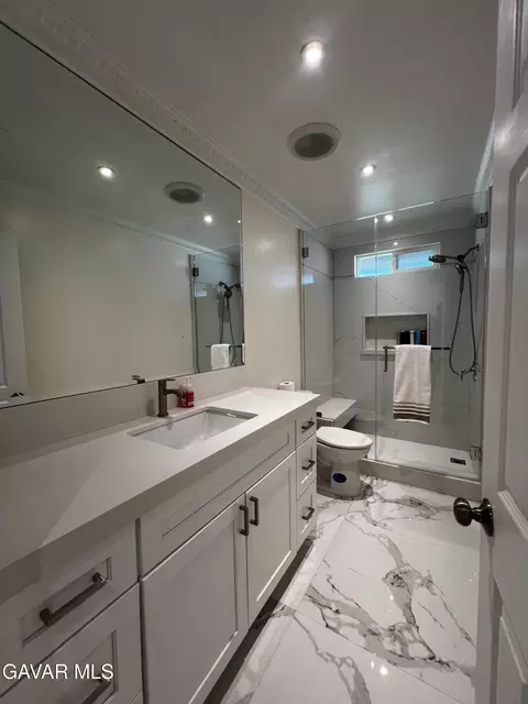 Bath - 41060 E 158th Street East St, Lancaster, CA 93535 photo 1 of 9