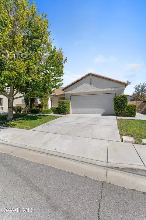 1721 Ave H-4 W, Lancaster, CA 93534 photo 4