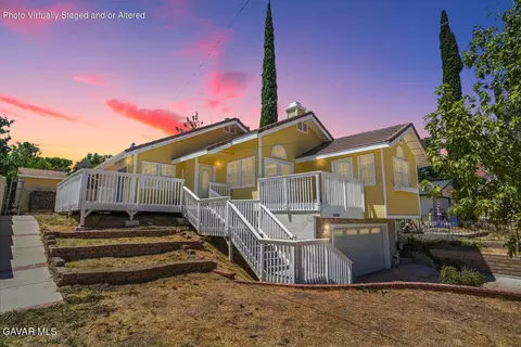15358 Sandrock Dr, Lake Hughes, CA 93532