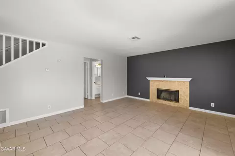 Living - 2125 Oldfield St, Lancaster, CA 93535 photo 3 of 4