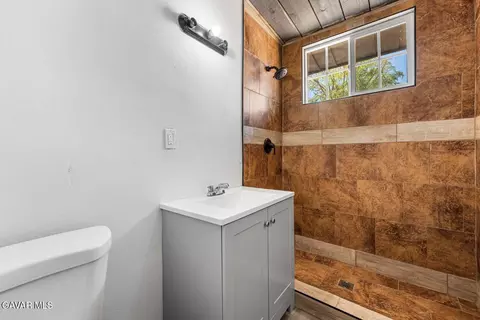Bath - 24254 Chaparral Ave, Boron, CA 93516 photo 1 of 2