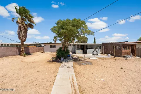 Exterior - 24254 Chaparral Ave, Boron, CA 93516 photo 7 of 8