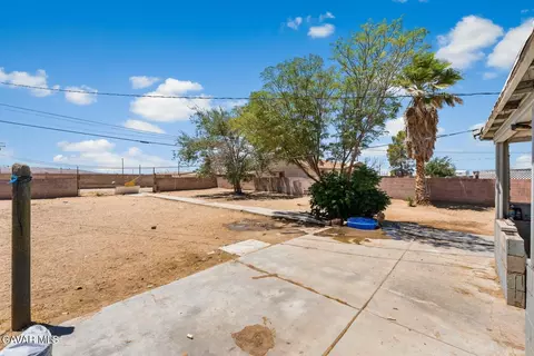 Exterior - 24254 Chaparral Ave, Boron, CA 93516 photo 1 of 8
