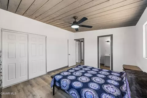 Bedroom - 24254 Chaparral Ave, Boron, CA 93516 photo 1 of 4