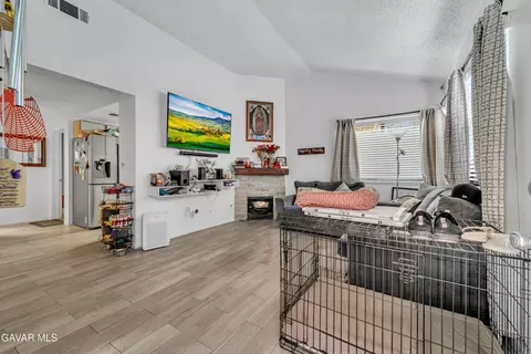 44550 15th St E UNIT 1, Lancaster, CA 93535