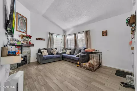 Other - 44550 15th St E UNIT 1, Lancaster, CA 93535 photo 2 of 4