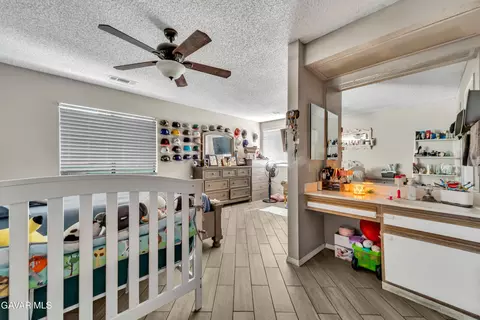 Other - 44550 15th St E UNIT 1, Lancaster, CA 93535 photo 4 of 4