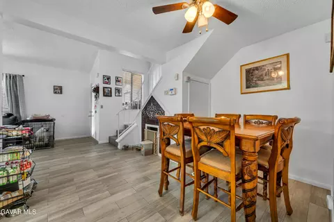 Dining - 44550 15th St E UNIT 1, Lancaster, CA 93535 photo 2 of 2